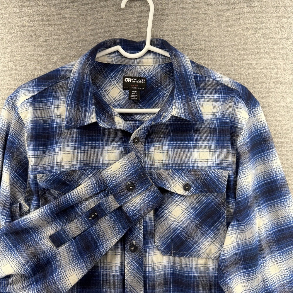 Outdoor Research Flannel Shirt Men Size Medium Blue Plaid Long Sleeve Button Up